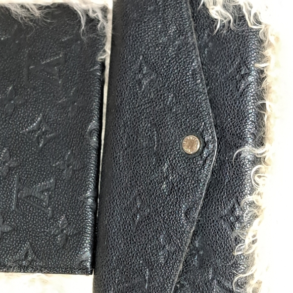 LV Wallet - Picture 2 of 14